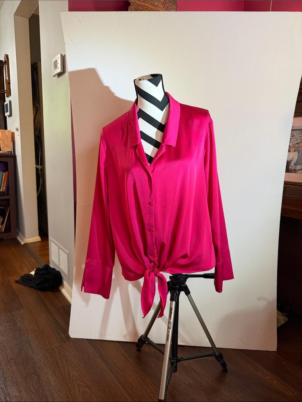 Worthington Fuchsia Button-Down Tie-Front Blouse.